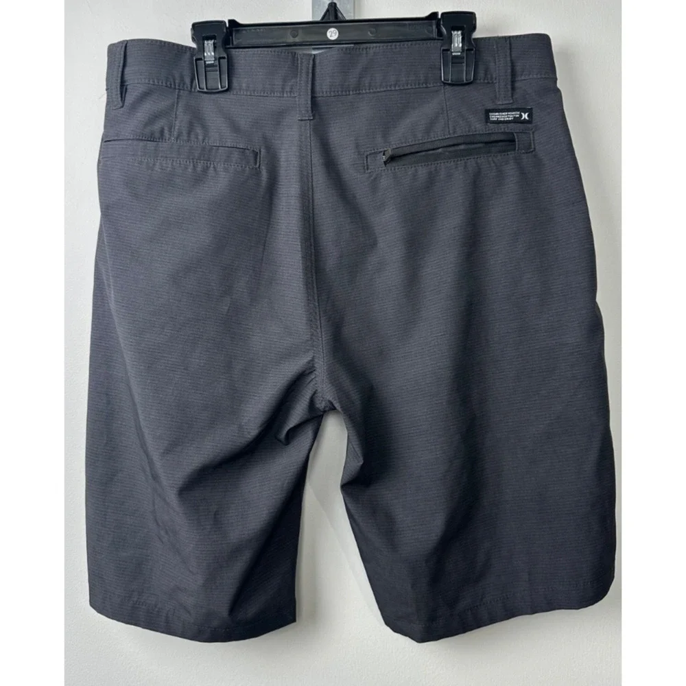 Hurley Hybrid Walk Shorts | Men’s Size 30 Gray B21